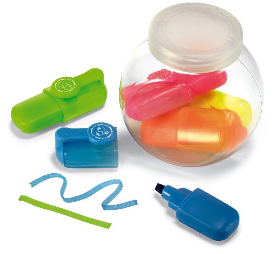 5 markerów w małym pojemniku